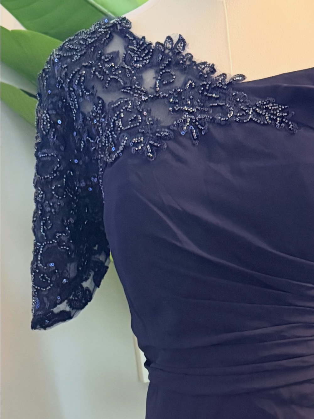 Elegant One-Shoulder Navy Evening Dress - Picture 2 of 3